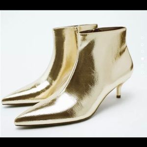 Zara Gold Kitten heel boots